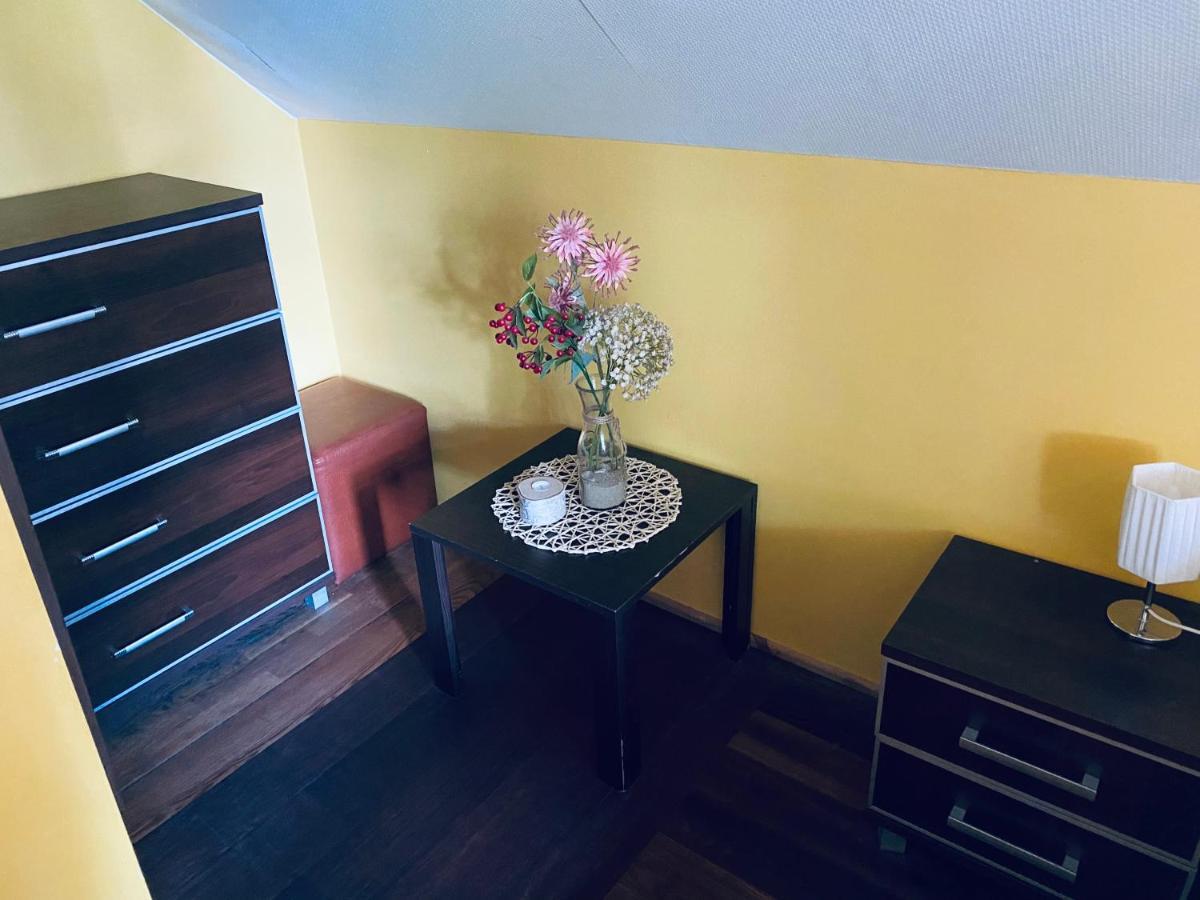 Pokoje Pod Debami Kazimierz Dolny Bagian luar foto